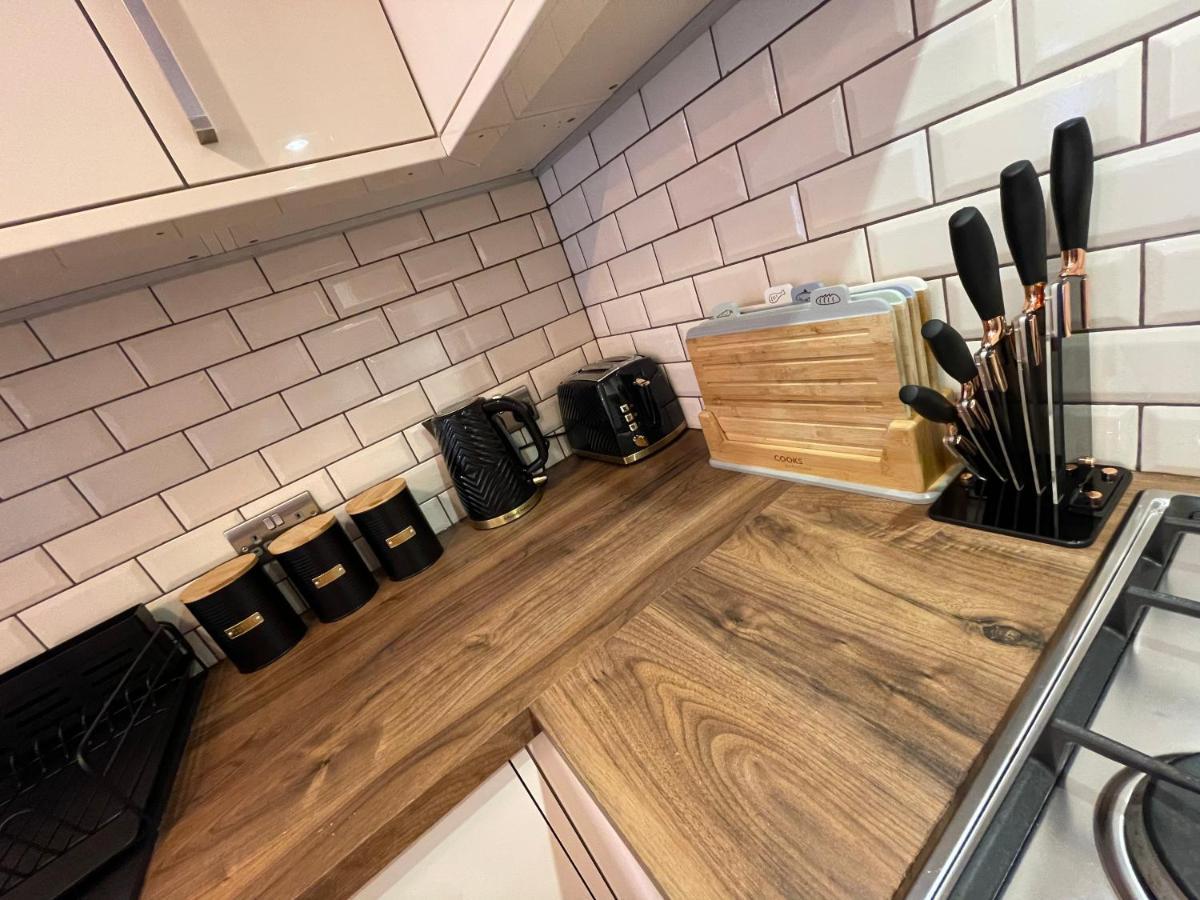 Stylish One Bedroom Central Bournemouth Flat Bagian luar foto